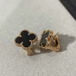 Magic Alhambra earrings_ 18K yellow gold_ Onyx_ _yy