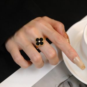 Vintage Alhambra ring_ 18K yellow gold_ Diamond_ _y(4)