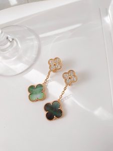 Magic Alhambra earrings_ 2 motifs_ 18K rose gold__y