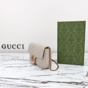 00Gucci(017)