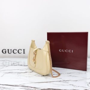 00Gucci(017)